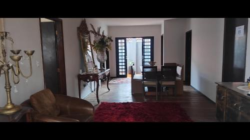 Cianorte Maison | Pousada Canto dos pássaros