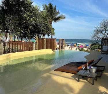 Tombo Hôtel | Pousada Casa Canoa - Pé na Areia & Alta Gastronomia
