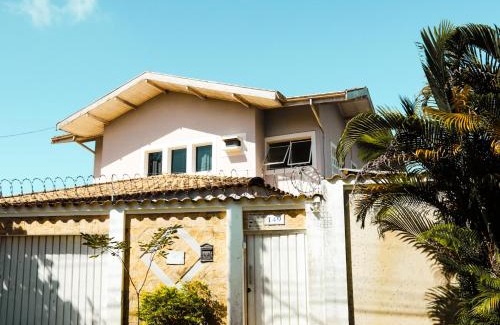 Barra da Lagoa Maison | Pousada Casa Contos de Minas