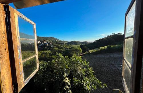 Praia do Rosa Maison | Pousada Vale da Magia