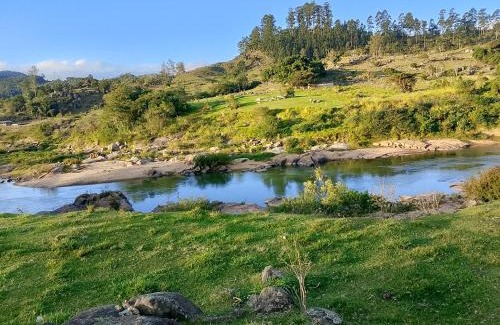 Pedras Grandes Cabine | Pousada Vale das Pedras 01