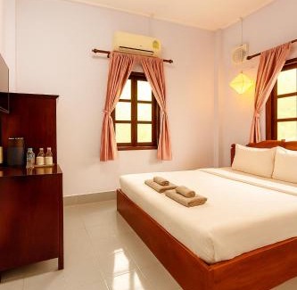 Luang Prabang Lit Et Petit-Déjeuner | PP Guesthouse LPB