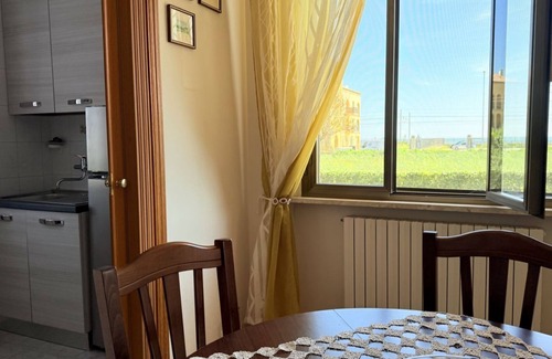 Porto Potenza Picena Appartement | PP06 - Porto Potenza, comfortable three-room apartment a few steps from the sea