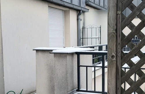 Issy-les-Moulineaux Copropriété | Près de L'ile St Germain, grand 3 Pièces ensoleillé Avec terrasse