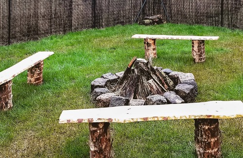 Choczewo Maison | Practically furnished and child-friendly cottage near Lake Choczewskie.
