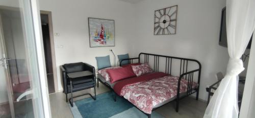 Letnany Appartement | Praha Letňany, zimní zahrada, parkování v garáži zdarma