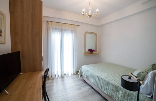 Ikaria Villa | Pramnos villa is part of Tsapelas villas complex and it is located in Ikaria