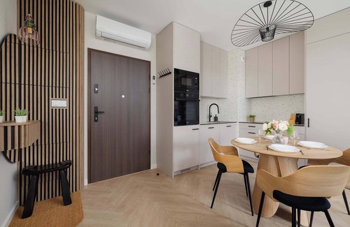 Warszawskie Appartement | Prandoty 10C Cozy Apartment with Balcony & Parking in Krakow by Noclegi Renters