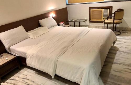 Mulund West Cabine | Pravasi Residency