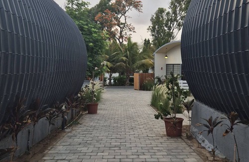 Una Hôtel | Praveg Beach Resort Ghoghla Diu