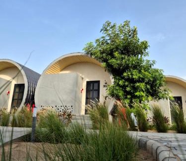 Una Hôtel | Praveg Ghoghla Beach Diu