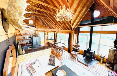Downsville Maison | Pravite Cottage in the Woods