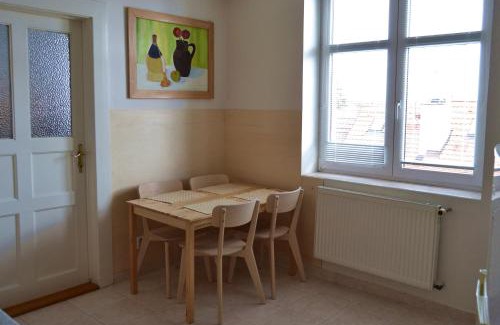 Prague 5 Appartement | Pravouhla