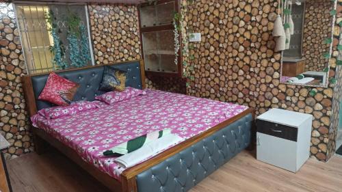 Bhubaneshwar Maison | Pravuprasad guesthouse budget room near railway station