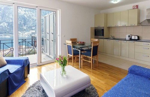 Prcanj Appartement | Prcanj hill apt with sea view terrace