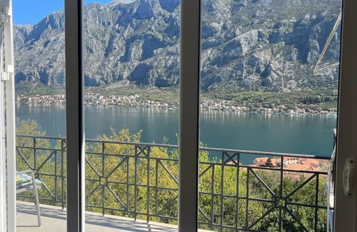 Prcanj Appartement | Prcanj hill apt with sea view terrace