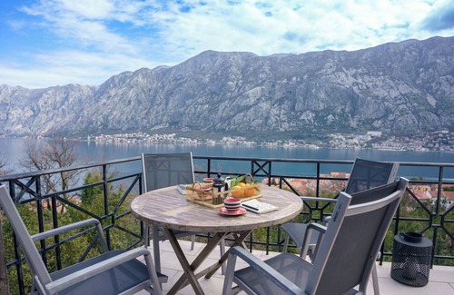 Prcanj Appartement | Prcanj hill apt with sea view terrace