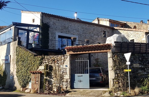 Saint-Etienne-de-Fontbellon Maison | Jolie maison jusqu'à 12 personnes, avec piscine et espace jeux pour les enfants