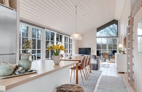 Borre Maison | "Preben" - 50m from the sea by Interhome