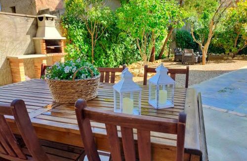 Alhama de Aragon Appartement | Preciosa casa con jardín "Casa Gastón"