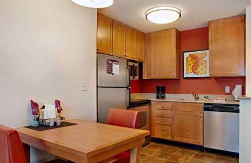 Egg Harbor Township Copropriété | Premier 1BR Suite in Egg Harbor Township