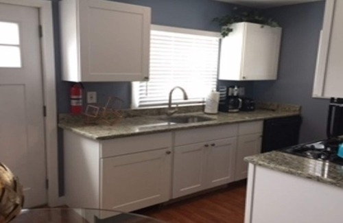 Seaside Heights Cottage | Les prix les plus bas! Spécial été: 2 piscines; secondes à la plage et la promenade