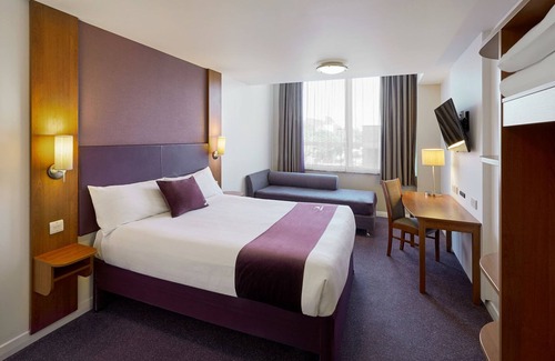 Cleedownton Hôtel | Premier Inn Longbridge Station