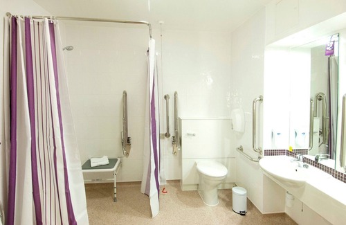 Cleedownton Hôtel | Premier Inn Longbridge Station