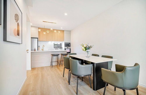 Auckland Central Business District Maison | Premier Parkview 3-Bedroom House with Garage Unit 33