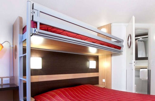 Bourges Hôtel | Premiere Classe Bourges (6 kms du centre-ville)