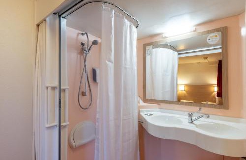Seclin Hôtel | Premiere Classe Lille Sud - Seclin