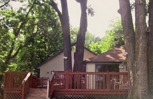 Waterville Cabine | Premiere Host Adds Guest House Lk. Tetonka! It's Beautiful! 20 min from 35W.