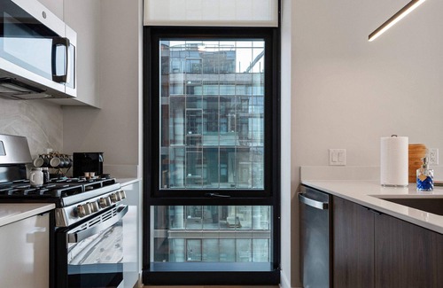 West Loop Appartement | SafeNeighborhood w/Views&Easy City Access|TheWilco