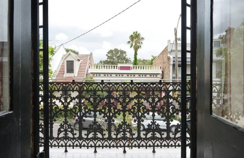 Redfern Maison | Premium 3 Bed Terrace with parking