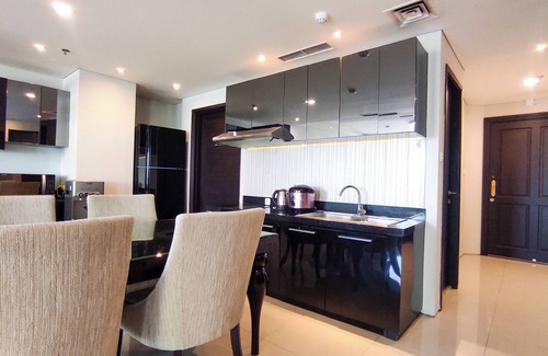 Surabaya Appartement | Premium and Restful 3BR in City Center at Kondominium Regensi Apartment