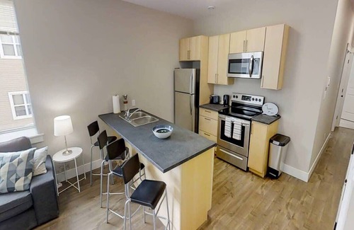 Saint John Copropriété | Premium Condo Heart of Uptown Location Parking Coffee