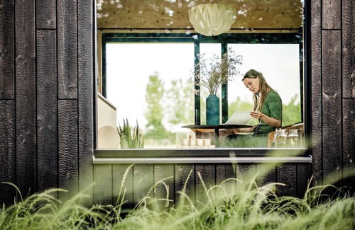 Kinvara Cabine | Premium private eco-cabins located in a rewilded nature sanctuary