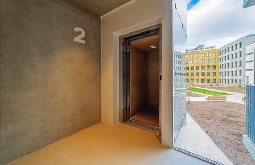 Smichov Appartement | Premium Smichov City Elite: Chic Industrial Suite