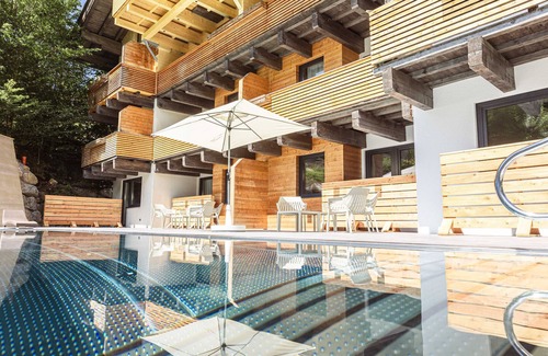 Saalbach Appartement | Premium suite for up to 7 people & private wellness area