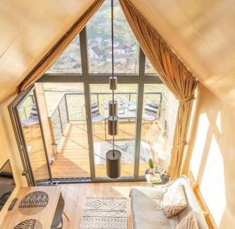 Hosszuheteny Appartement | Premium Sustainable Cabins Mecsek Reindeer