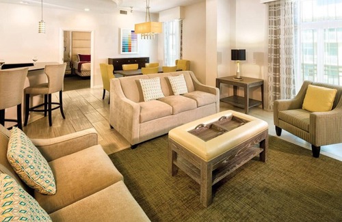 Townsite Hôtel | Presidential Suite - 4-bedroom awesome hotel suite in fabulous Oceanside