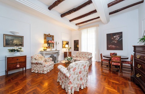 Chiaia Appartement | Prestige and hospitality