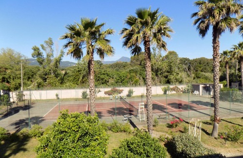 Taglio-Isolaccio Villa | VILLA DE PRESTIGE AVEC COURT DE TENNIS ET ACCES PRIVE PLAGE 100 m