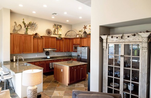 Gold Canyon Maison | Prestigious Gold Canyon Villa with Golf Course and Superstition Mountain View’s