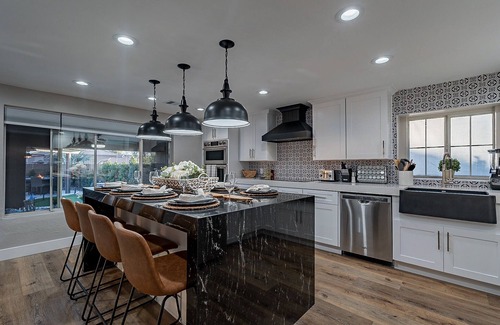 Westgreen Estates Maison | Pretentious Dup P 7Br/4Bath Home w/Heated Pool/$250k backyard by StateFarmArena