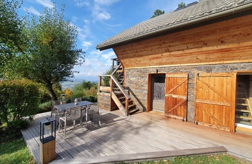 La Batie-Neuve Appartement | JOLI APPARTEMENT DANS CHALET - CALME ET VUE IMPRENABLE ENTRE GAP ET SERRE-PONCON