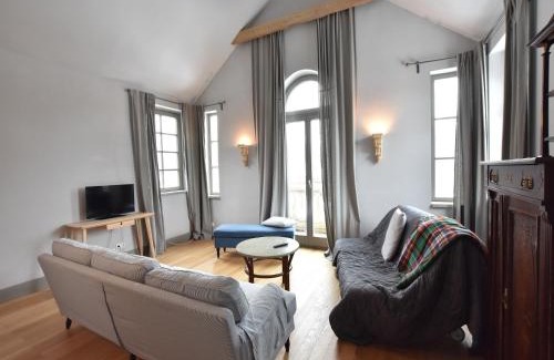 Kroepelin Appartement | Pretty Apartment in Detershagen with Private Terrace