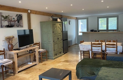 Plaisance Maison | Jolie maison de campagne tout confort avec piscine. A 15mn de Bergerac, Périgord
