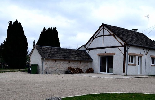 La Ferte-Saint-Cyr Maison | Pretty house at the gates of Chambord