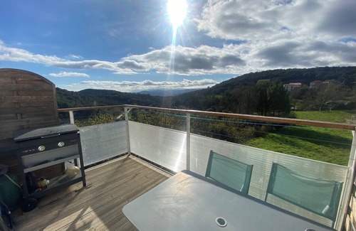 Belesta Maison | Coquette maison avec terrasse dans village perché sur les coteaux du Roussillon